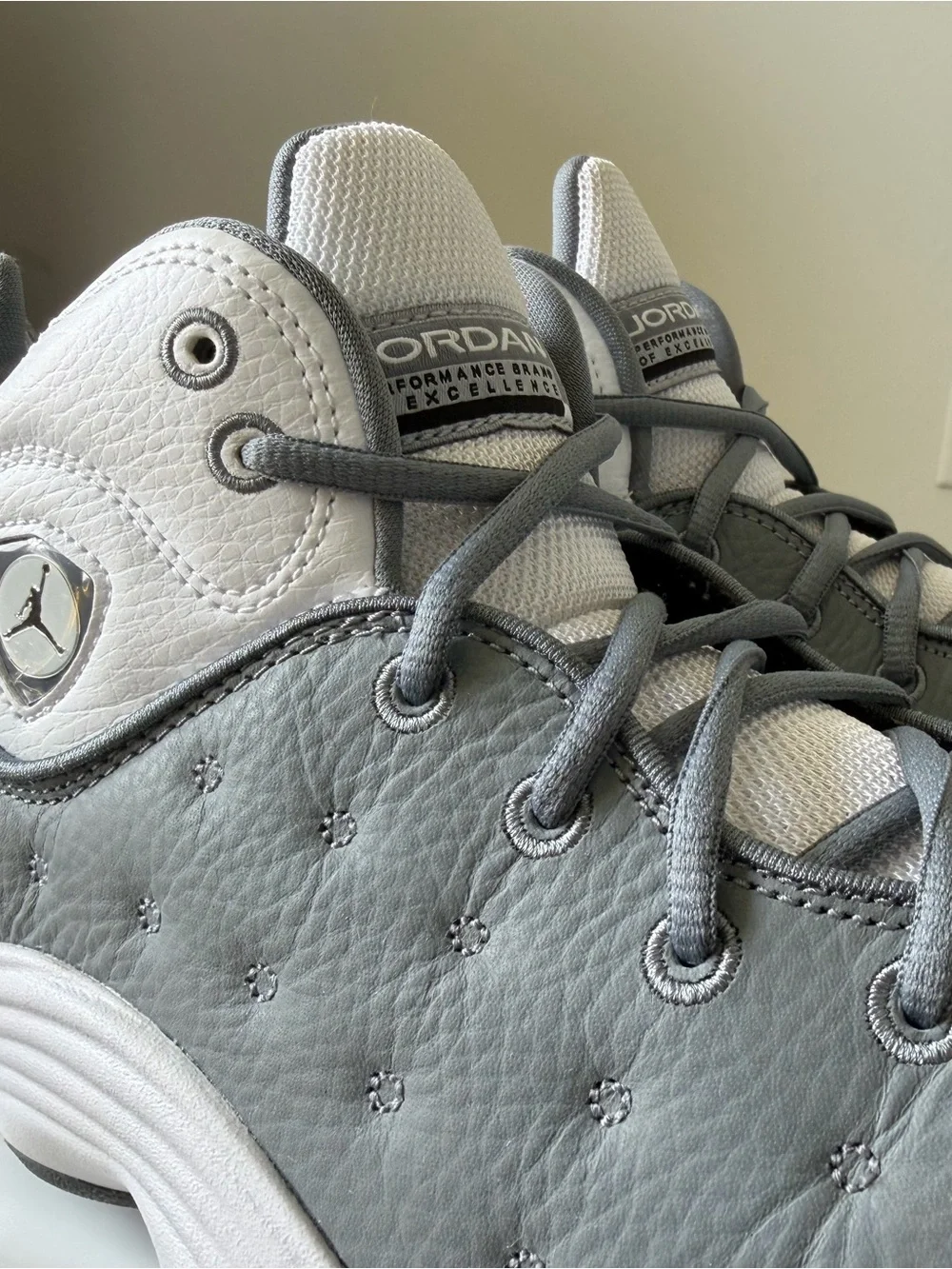 Jordan Jumpman Team 1 Cool Grey